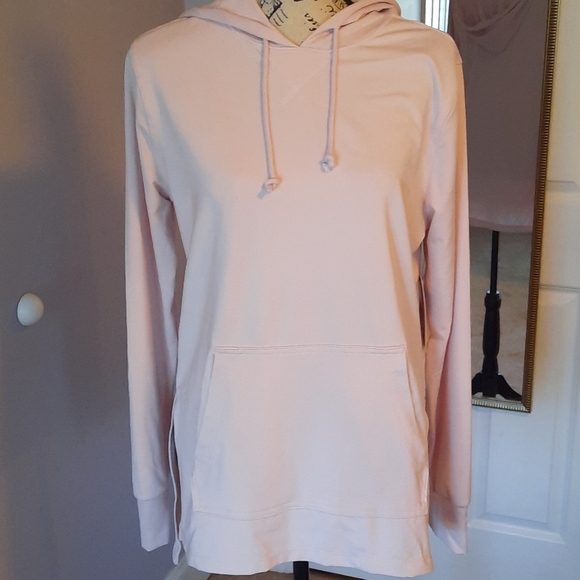 pale pink nike hoodie